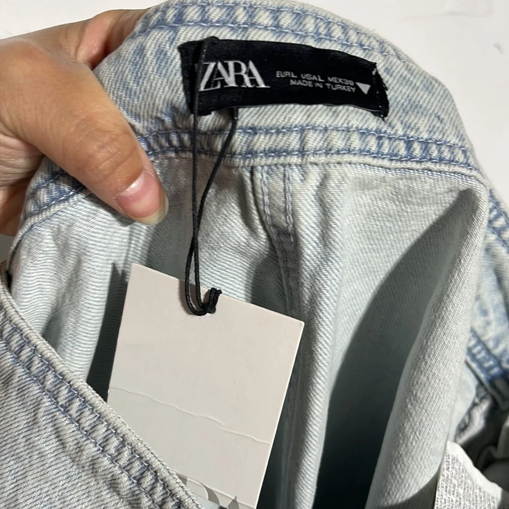 NEW ZARA Light Wash Denim Skirt Size Large